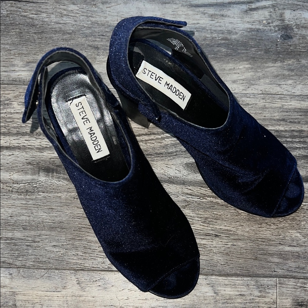Steve Madden Dark Blue Peep Toe Heels